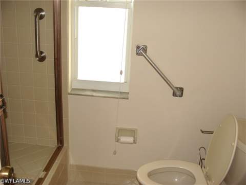 135 Quails Nest Rd 4, Naples FL - photo 16 of 39