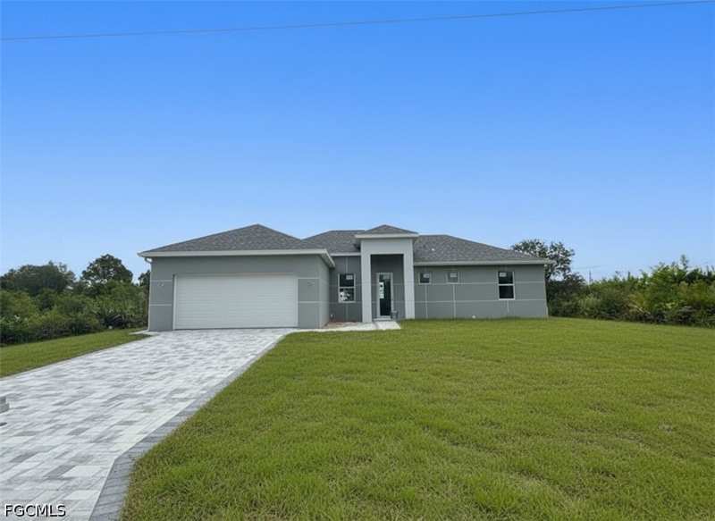 3 bedroom SingleFamilyResidence at 3120 72nd St W, Lehigh Acres, Lehigh Acres — photo 1
