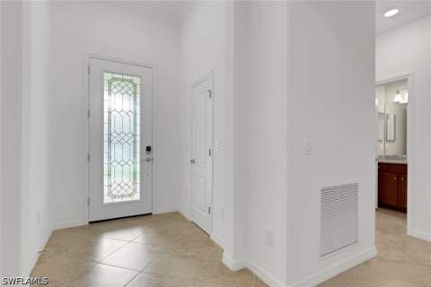 9469 Foxglove Ln, Naples FL - photo 9 of 50