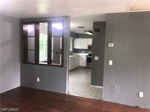323 Ohio Rd, Lehigh Acres FL - photo 6 of 20