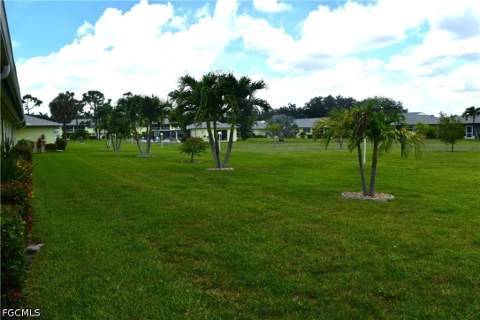 6801 Lake McGregor Cir, Fort Myers FL - photo 23 of 33
