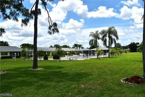 6801 Lake McGregor Cir, Fort Myers FL - photo 24 of 33