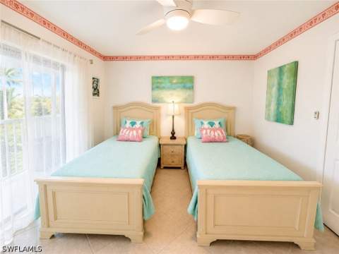 600 Neapolitan Way 449, Naples FL - photo 16 of 44
