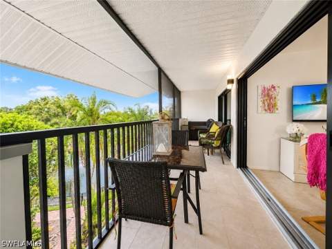 600 Neapolitan Way 449, Naples FL - photo 19 of 44