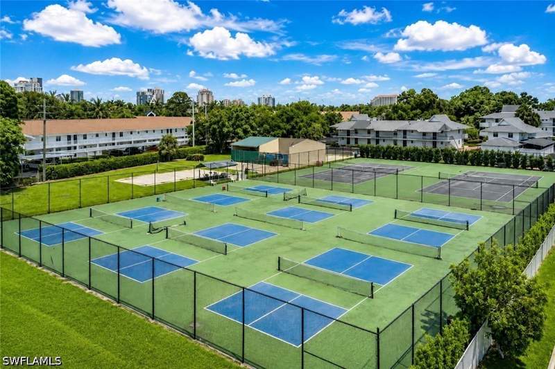 2 bedroom Condominium at 600 Neapolitan Way 449, Park Shore Resort, Naples — photo 5