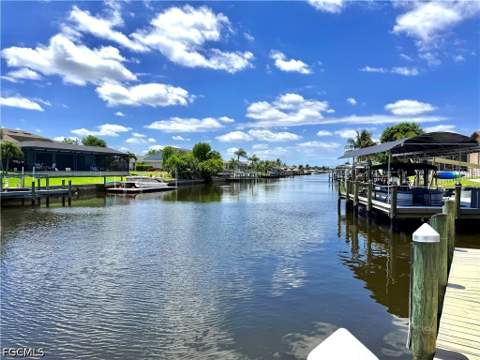 919 SE 20th Ct, Cape Coral FL - photo 10 of 42