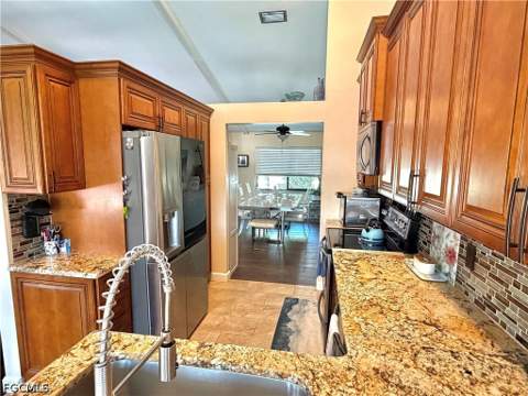 919 SE 20th Ct, Cape Coral FL - photo 24 of 42