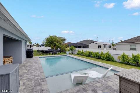 2426 NW 20th Ave, Cape Coral FL - photo 19 of 23