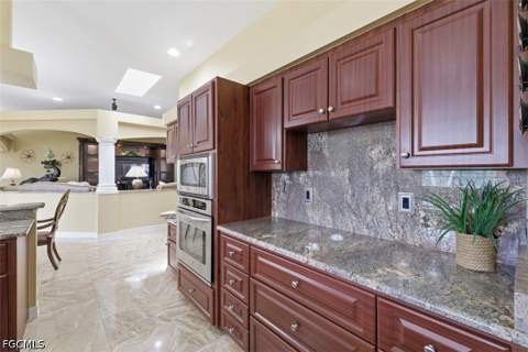 14760 Royal Oak Ct, Fort Myers FL - photo 18 of 37