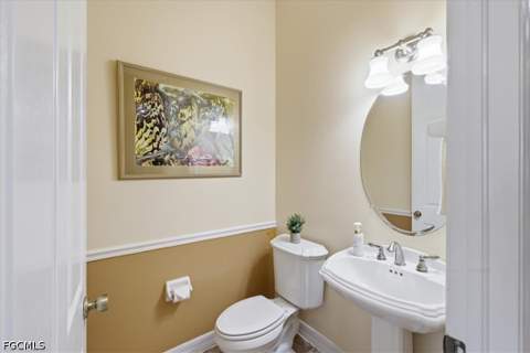 14760 Royal Oak Ct, Fort Myers FL - photo 7 of 37