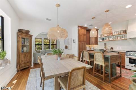 1717 Sunset Pl, Fort Myers FL - photo 7 of 28
