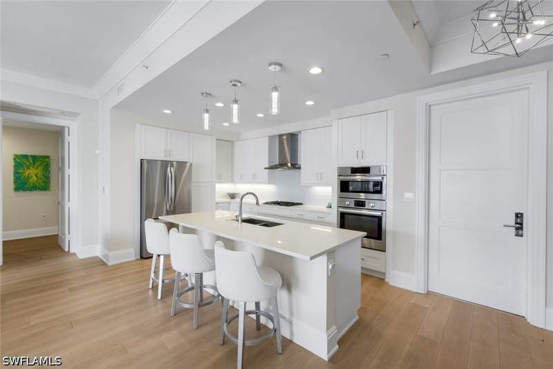 2 bedroom Condominium at 1135 3rd Ave S 518, Naples Square, Naples — photo 5