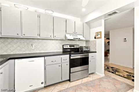 550 Teryl Rd 2302, Naples FL - photo 15 of 37