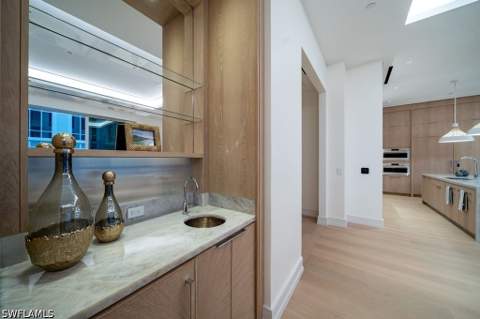 901 Gulf Shore Blvd N C-304, Naples FL - photo 21 of 36