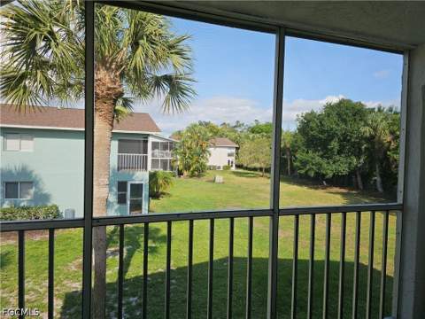 8101 Country Rd 201, Fort Myers FL - photo 18 of 34