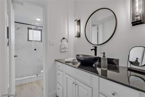 788 Park Shore Dr E14, Naples FL - photo 14 of 29