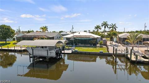 12213 Star Shell Dr, Matlacha Isles FL - photo 12 of 50