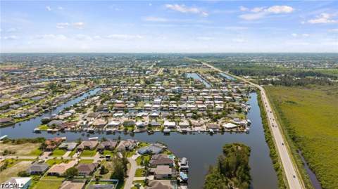 12213 Star Shell Dr, Matlacha Isles FL - photo 9 of 50