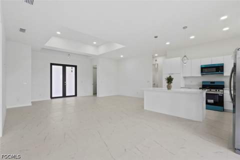 2130 NE 26th St, Cape Coral FL - photo 7 of 30