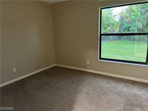 405 SW 43rd Ln, Cape Coral FL - photo 12 of 12