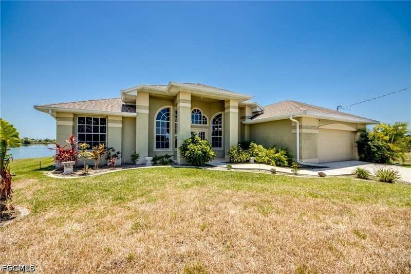 4 bedroom SingleFamilyResidence at 2319 NE 19th St, Cape Coral, Cape Coral — photo 1