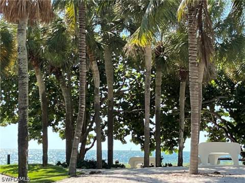 4300 Belair Ln 9, Naples FL - photo 24 of 25