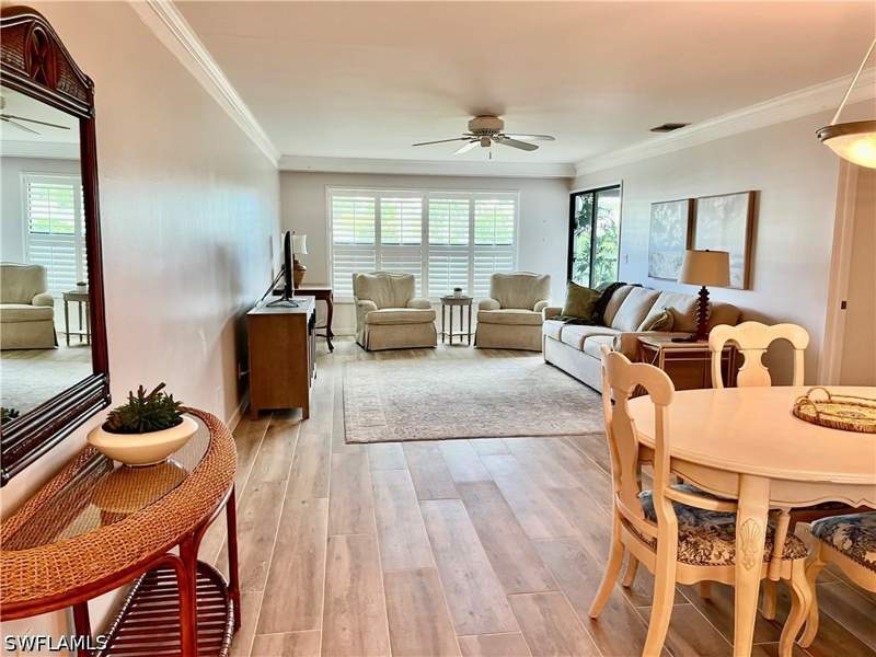 2 bedroom Condominium at 4300 Belair Ln 9, Posada Of Naples, Naples — photo 4