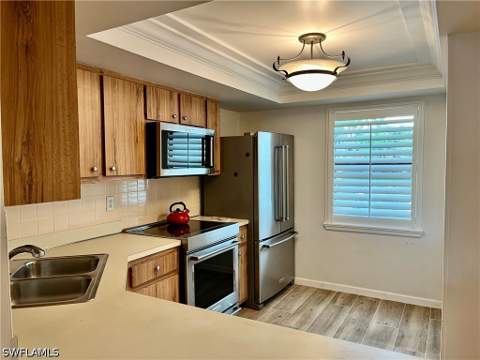 4300 Belair Ln 9, Naples FL - photo 9 of 25