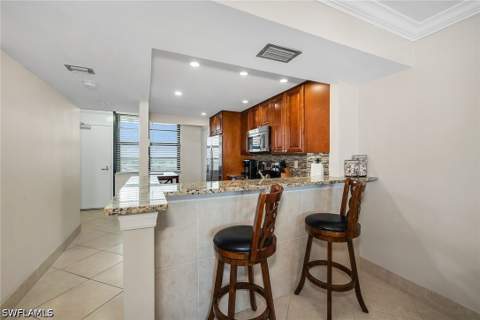440 Seaview Ct 1201, Marco Island FL - photo 13 of 47