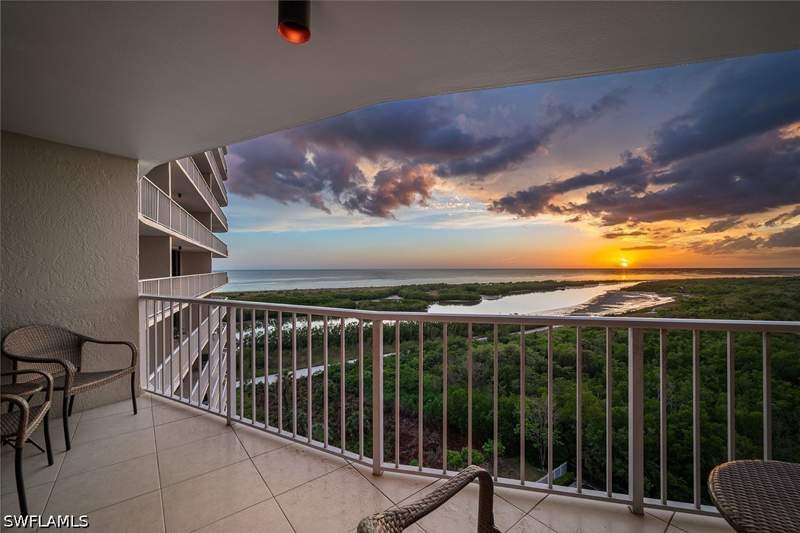 2 bedroom Condominium at 440 Seaview Ct 1201, South Seas Club Condo, Marco Island — photo 2