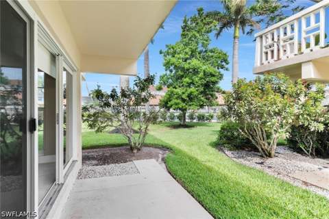 1215 Edington Pl M3, Marco Island FL - photo 15 of 33