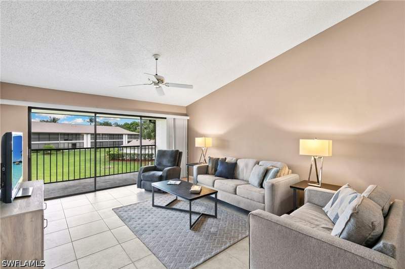 2 bedroom Condominium at 236 Pebble Beach Cir A202, Abbington Village, Naples — photo 4
