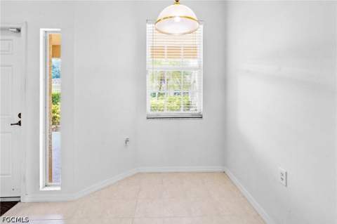 14571 Legends Blvd N 103, Fort Myers FL - photo 6 of 26