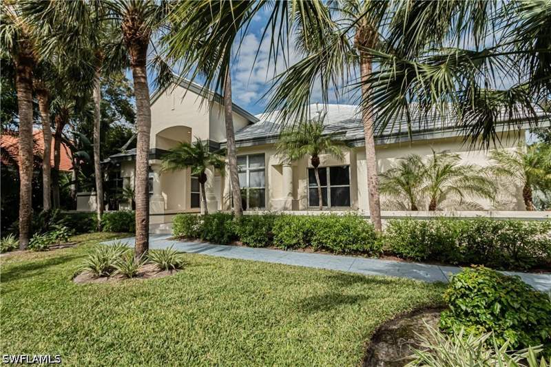 5 bedroom SingleFamilyResidence at 3310 Riverpark Ct, Riverwalk, Bonita Springs — photo 3