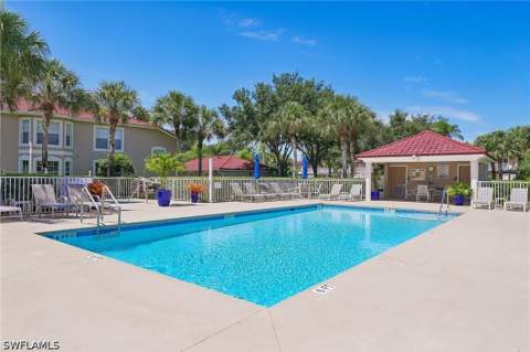 2810 Cypress Trace Cir 2112, Naples FL - photo 8 of 46