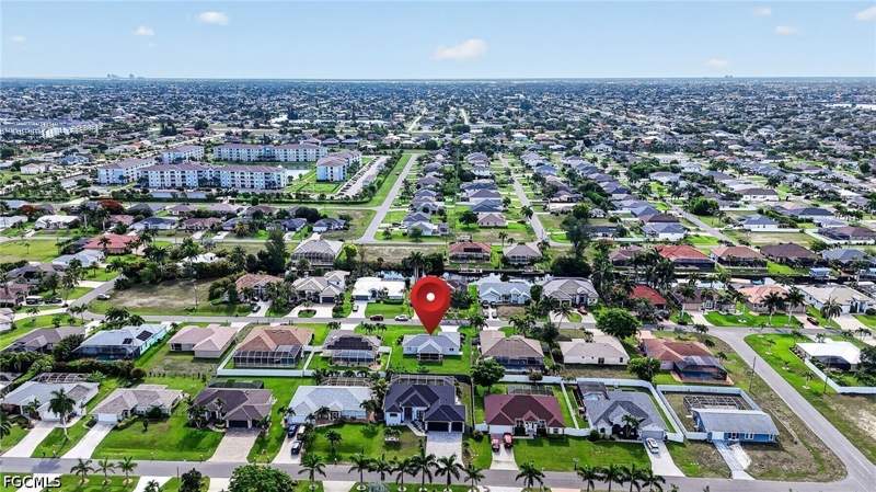 3 bedroom SingleFamilyResidence at 3820 SW 20th Ave, Cape Coral, Cape Coral — photo 5