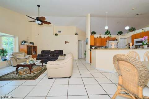 2817 SW 43rd St, Cape Coral FL - photo 7 of 29