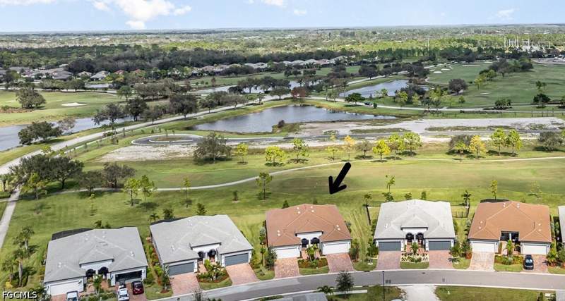 2 bedroom Attached at 16621 Rolling Rock Blvd, Country Club, Alva — photo 3