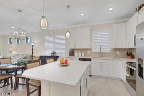16621 Rolling Rock Blvd, Alva FL - photo 8 of 40