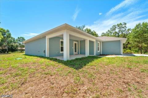 414 Cleveland Ave, Lehigh Acres FL - photo 6 of 40