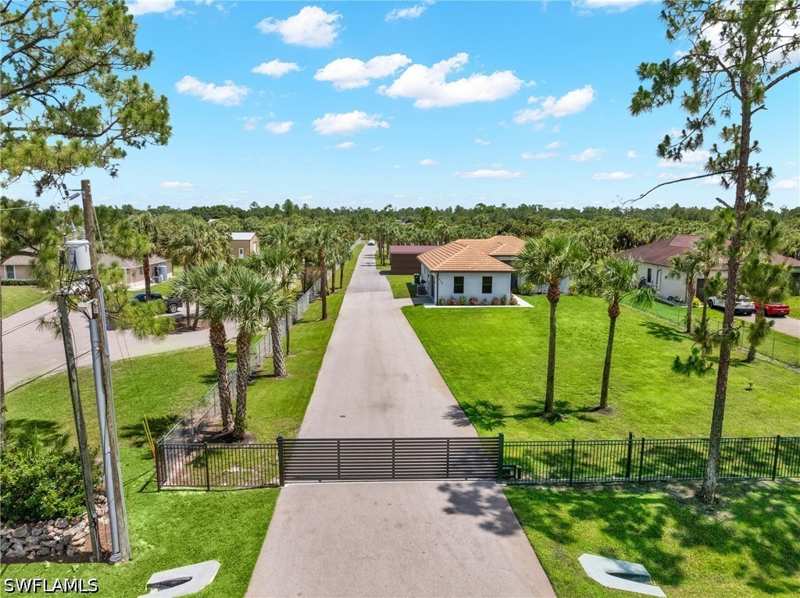 6 bedroom SingleFamilyResidence at 2759 18th Ave SE, Golden Gate Estates, Naples — photo 1