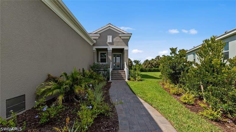 3 bedroom SingleFamilyResidence at 11544 Verandah Palm Ct, Heritage Preserve, Fort Myers — photo 3