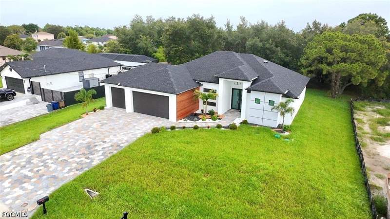 3 bedroom SingleFamilyResidence at 3408 18th St W, Lehigh Acres, Lehigh Acres — photo 4