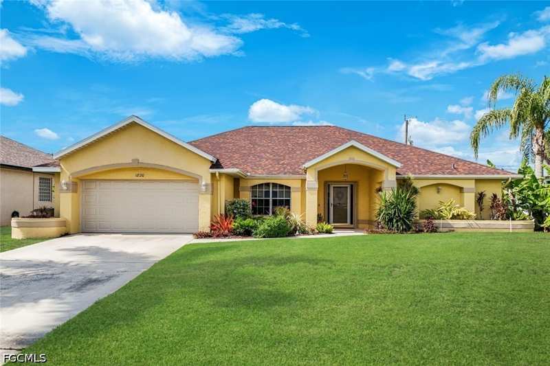 3 bedroom SingleFamilyResidence at 1820 SW 51st St, Cape Coral, Cape Coral — photo 1