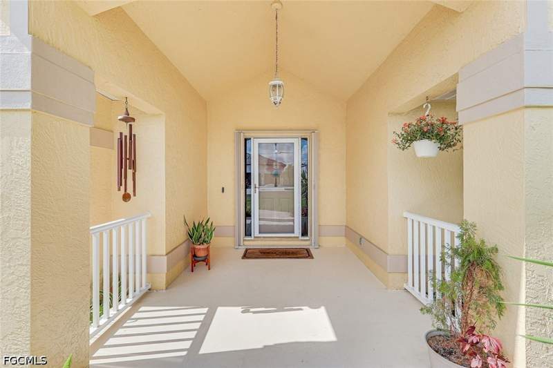 3 bedroom SingleFamilyResidence at 1820 SW 51st St, Cape Coral, Cape Coral — photo 3