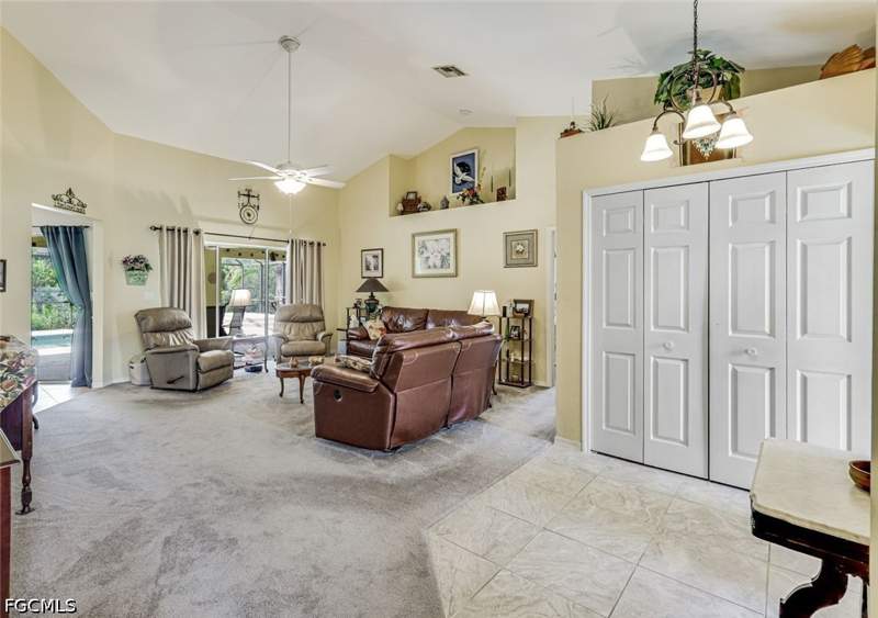 3 bedroom SingleFamilyResidence at 1820 SW 51st St, Cape Coral, Cape Coral — photo 4