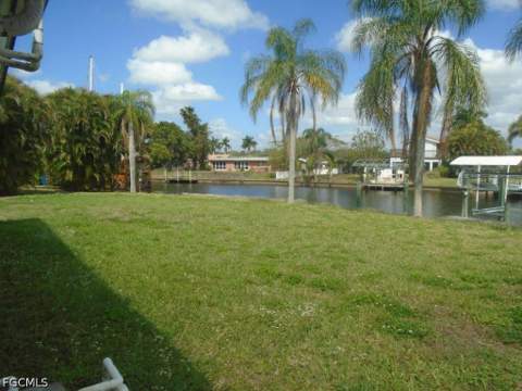 13868 Lazy Ln, Fort Myers FL - photo 11 of 13