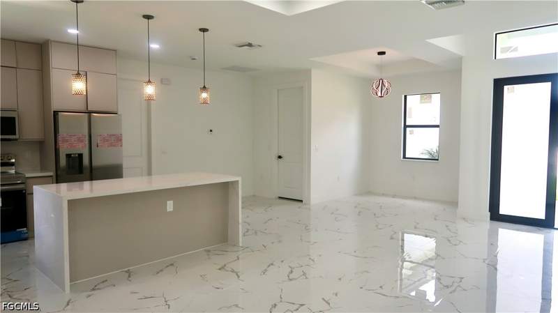 3 bedroom SingleFamilyResidence at 2106 E 13th St, Lehigh Acres, Lehigh Acres — photo 3