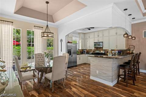 4830 Europa Dr, Naples FL - photo 14 of 40