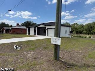 3 bedroom SingleFamilyResidence at 1907 E 15th St, Lehigh Acres, Lehigh Acres — photo 3